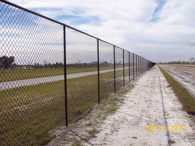 commercial fence